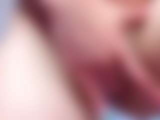 Live cam show with Leri - Green Eyes on Free Soda
