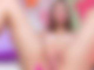 Live cam show with Leri - Skinny on Camsoda