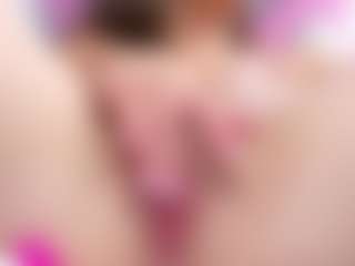 Live cam show with Leri - Handjob on Camsoda