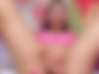 Show de cam en vivo con Leri - Striptease en Camsoda