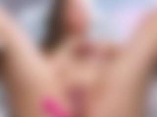 Live cam show with Leri - Skinny on Camsoda
