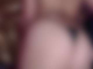 LunaBloom2's Live Sex Cam Show