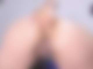 Live cam show with lunna-lust - Lush on Camsoda.co