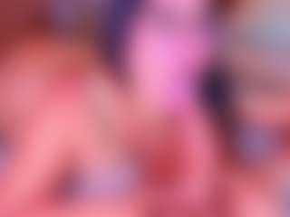 Live cam show with Danna - Oil on Camsoda