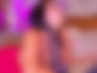 Live cam show with Danna - Arab Striptease on PervPlay.com