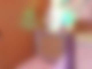 Live cam show with Danna - Strip on MyBangCams