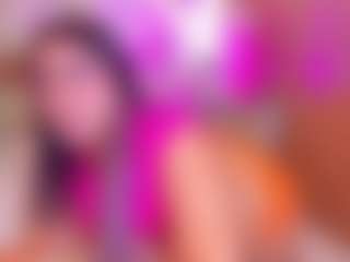 Live cam show with Danna - Flashing on SinfulBabes