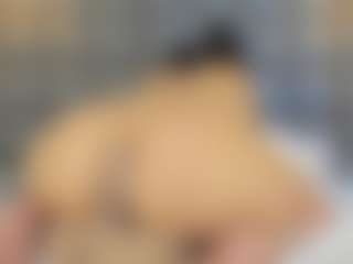 Live cam show with dannavelvet - Twerk on sexylive.show