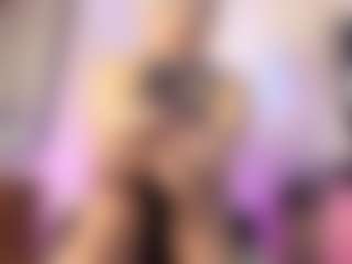 Live cam show with MarianCristal - Fake Tits on Soda Cam