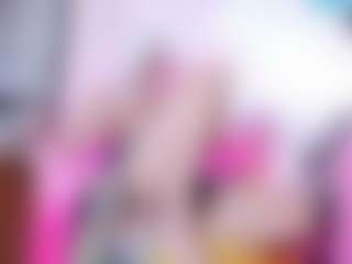 Live cam show with MarianCristal - English on TeamSkeetLive