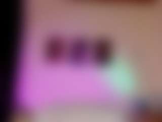 Live cam show with MarianCristal - Smoking on xxxlivecams.org