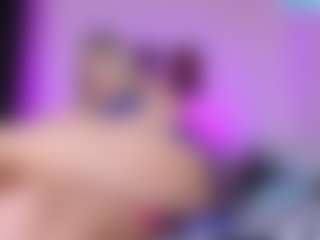 Live cam show with MarianCristal - Blonde Hair on Camsoda