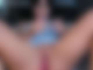 maddyluxe's Live Sex Cam Show