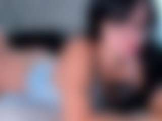 Live cam show with maddyluxe - Fingering on fuck-show.com