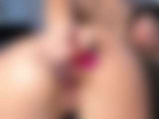 maddyluxe's Live Sex Cam Show