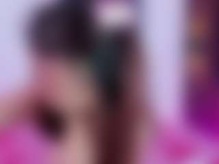 Live cam show with Sophiejoy - Red Hair on SquirtSoMuch