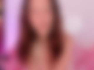 Live cam show with Sophiejoy - Teen (18+) on Camiplay Live
