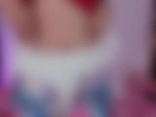 Live cam show with Sophiejoy - College on Latina Girls