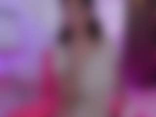 Live cam show with Sophiejoy - Camel Toe on CamClone