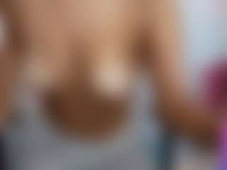 sweetnsassydee's Live Sex Cam Show