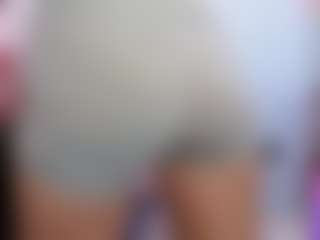 Live cam show with sweetnsassydee - Blue Eyes on Dare Cams