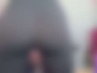 Live cam show with sweetnsassydee - Blue Eyes on Camiplay Live