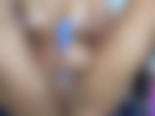 sweetnsassydee's Live Sex Cam Show