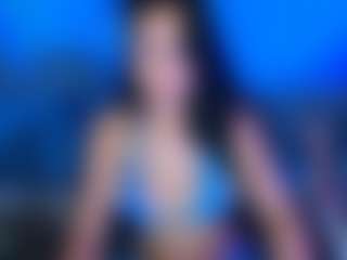 Live cam show with Aytana - Camel Toe on CamSodaAdn