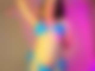 Live cam show with Aytana - Camel Toe on Camsoda