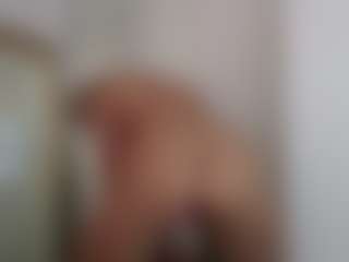Gymbunnie's Live Sex Cam Show