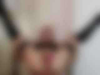 Live cam show with Gymbunnie - Big Clit on xxxlivecams.org