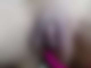 Live cam show with Gymbunnie - Athletic MILF on nudelive.tv