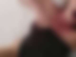 Live cam show with Gymbunnie - Brown Hair on Soda Cam