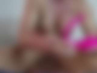 Live cam show with Gymbunnie - Lovense on CamSextacy