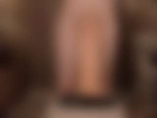 Spettacolo in cam dal vivo con Annie - Ride Torso su Camsoda