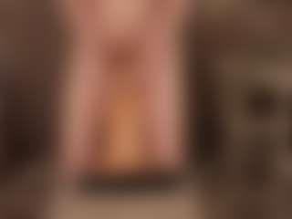 Live cam show with Annie - Blonde Hair Petite on Camsoda
