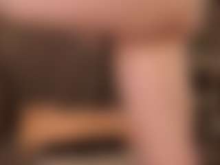 Live cam show with Annie - Flashing on Camsoda