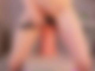 Live cam show with Annie - Petite on Streamer API