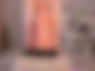 Live cam show with Annie - Blonde Hair on Camsoda
