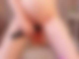 Live cam show with Annie - Ride Torso on Gym Cam Girls