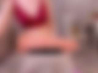 Live cam show with Annie - Squirt on Camsoda