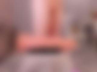 Live cam show with Annie - Teen (18+) on Camsoda