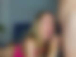 Live cam show with Kristi_Wolf - Double Penetration on Camming Site