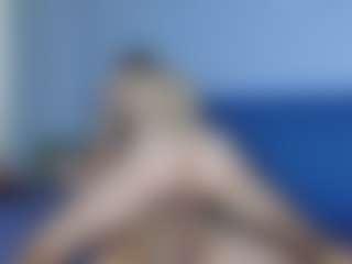 Kristi_Wolf's Live Sex Cam Show