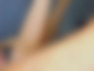 Kristi_Wolf's Live Sex Cam Show