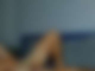 Live cam show with Kristi_Wolf - Amateur on luckytryst.com