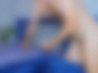 Kristi_Wolf's Live Sex Cam Show