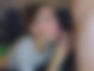 Live cam show with Kristi_Wolf - Skinny on madthumbs