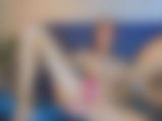 Live cam show with Kristi_Wolf - Squirt on chickslive.net