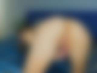 Kristi_Wolf's Live Sex Cam Show